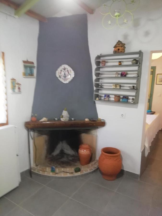 הוילה ארמניסטיס Myrovolos מראה חיצוני תמונה